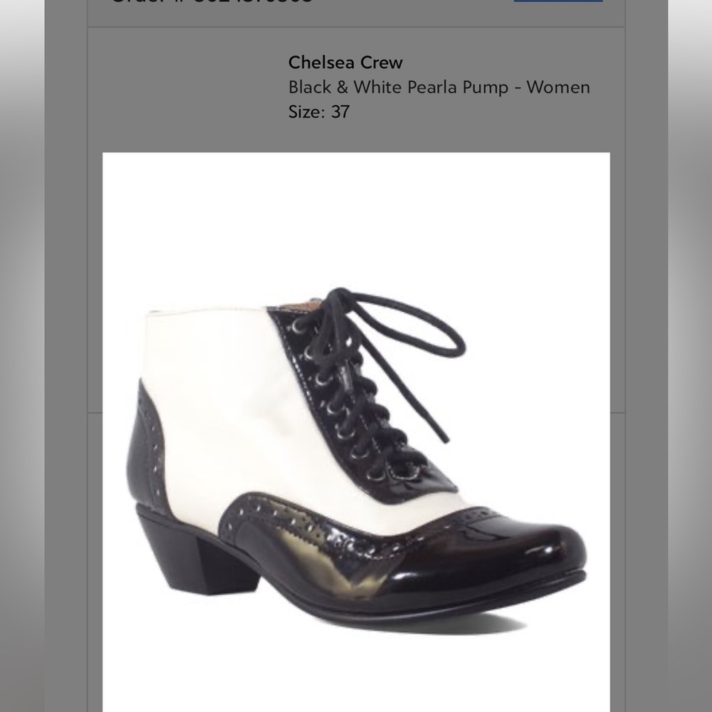 Chelea Crew Black & white Pearla pump in part patten